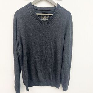 Jos. A. Bank Reserve Men's Cashmere Blend V-Neck Sweater Size L Gray Long Sleeve